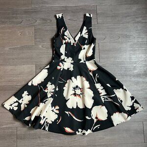 Anthropologie Maeve Amory Black Ivory Floral Fit & Flare Dress Scuba Size 0